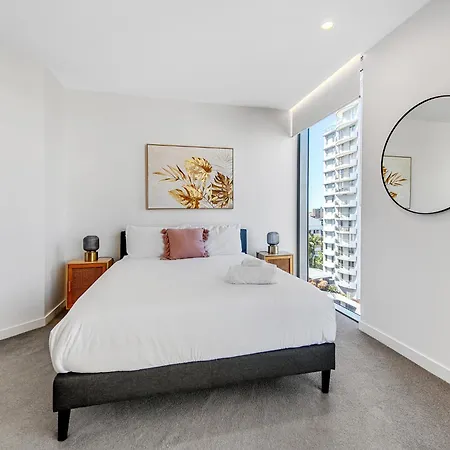 Lovely 2 Bedroom Executive *