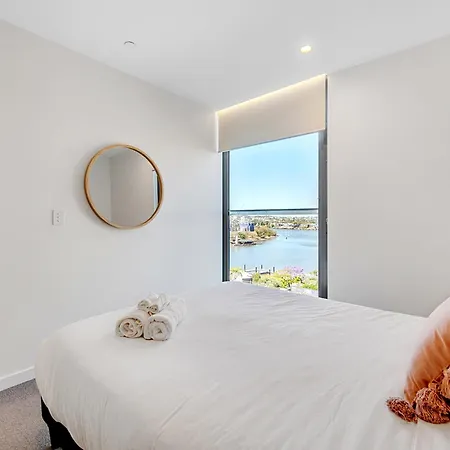 Lovely 2 Bedroom Executive * Brisbane