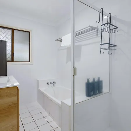 Value 4beds Near Shops, Cafes And Forest * Brisbane
