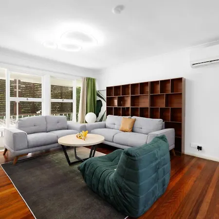 Value 4beds Near Shops, Cafes And Forest *