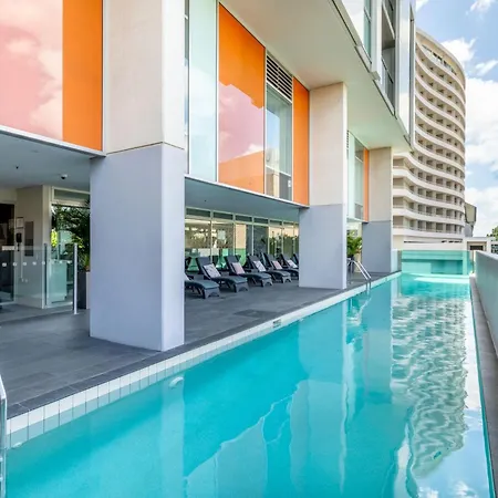 Mantra South Bank Hotel 4*