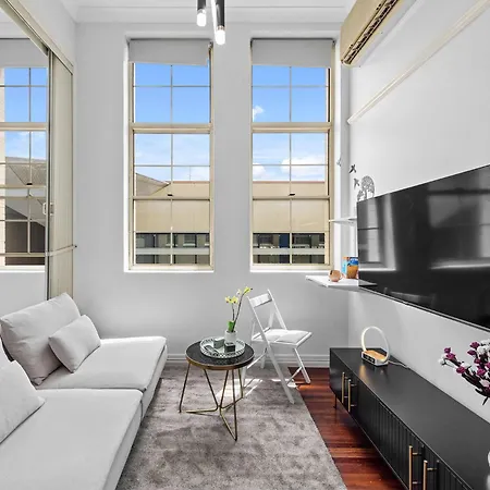 Stylish 1 Bedroom Retreat In The Heart Of