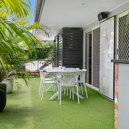 Apartment Spacious 3bdroom Entertaining Unit Close To City, Cafes And Shops