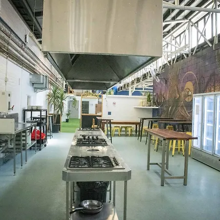 Hostel Habitat Backpackers