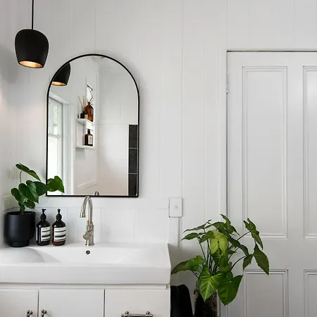 3 Bed Queenslander In Heart Of Brisbane