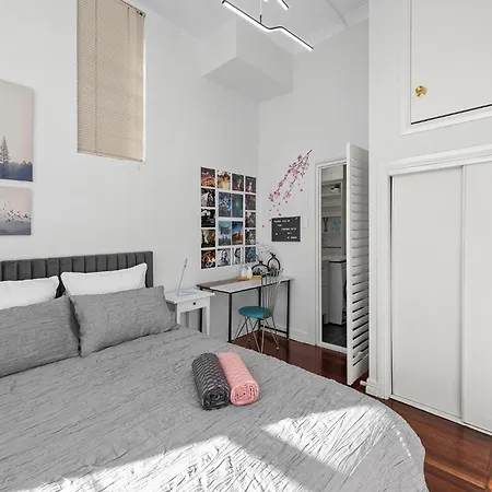 Apartment High Ceiling 1 Bedroom In The Brisbane