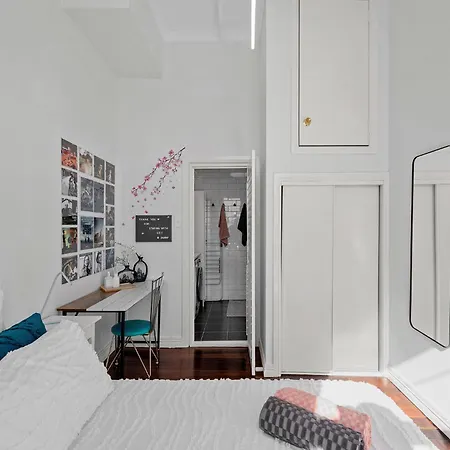 Apartment High Ceiling 1 Bedroom In The *