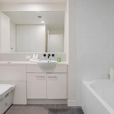 Value 2beds At Cbd With Pool Gym Carpark