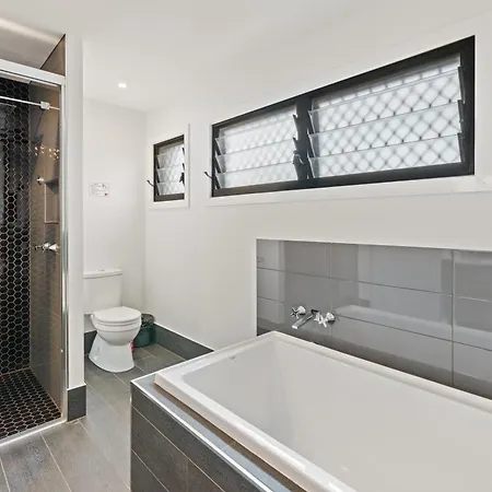 Apartment Spacious 4br Near Sunnybank With Modern Amenities Brisbane