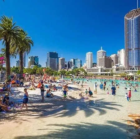 Urban Luxe Retreat - South Boutique W Free Carpark * Brisbane