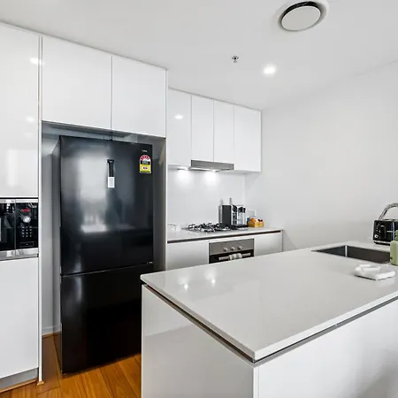 Capri - Free Secure Parking Apartment Brisbane