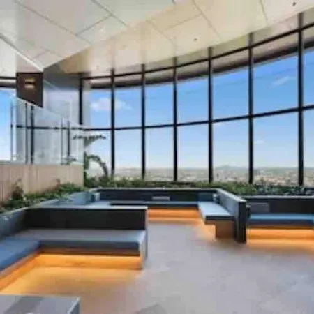 Stylish Cbd 2b Apt-pool & Gym Brisbane