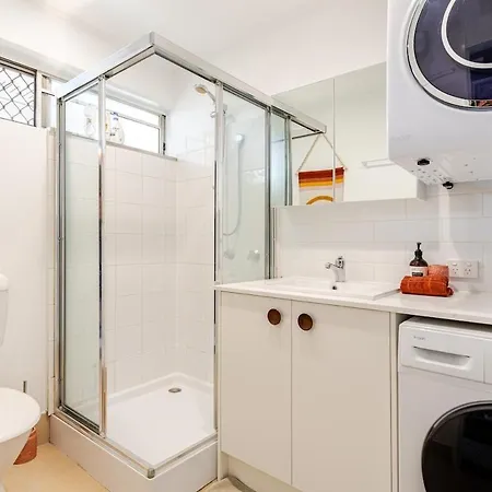 Apartment Mid Century Pad 1bed 1bath 1car 10 Mins To Cbd *