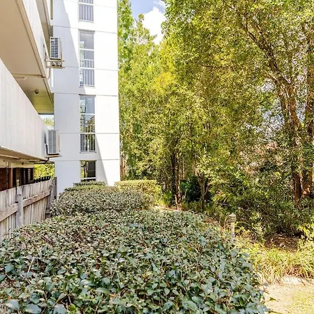 Mid Century Pad 1bed 1bath 1car 10 Mins To Cbd * Brisbane
