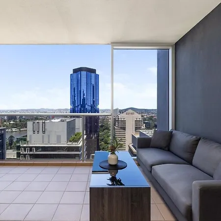 Lux 2bed Apt, Parking, Pool * Brisbane
