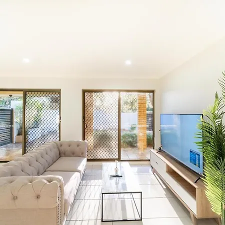 Holiday home Space Abundant 4bed 2bath Sunnybank Retreat Brisbane
