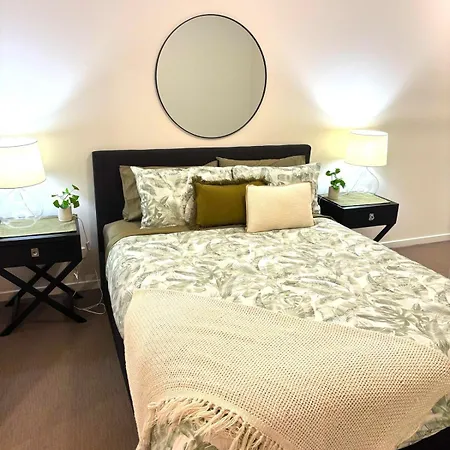 Ancassa Retreat Luxury Haven Near Train Bus Apartment Brisbane