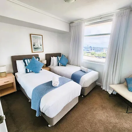 Hampton's Haven On Level 17 In Casino Towers Apartment *