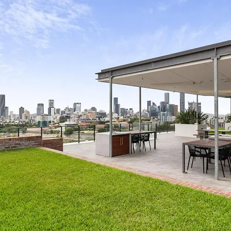 2b Golf Parkside Panoramic Cityview Topfloor * Brisbane