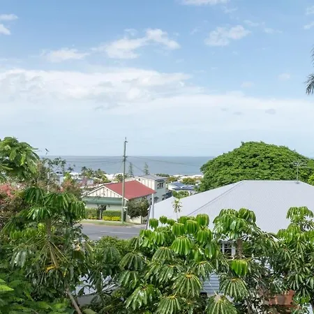 Seaside Haven Luxe Four Br Oasis With Plunge Pool Brisbane