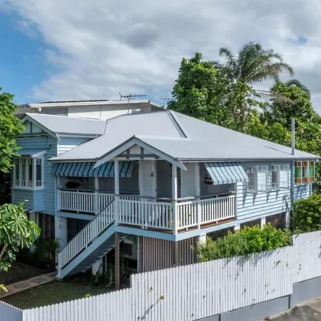 Holiday home Seaside Haven Luxe Four Br Oasis With Plunge Pool *