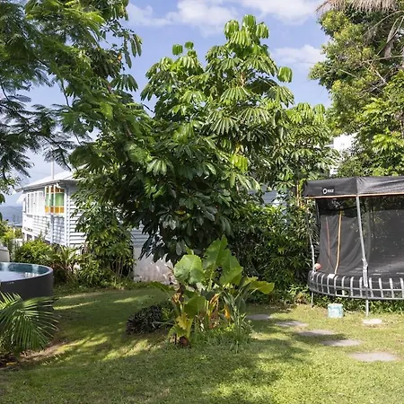 Seaside Haven Luxe Four Br Oasis With Plunge Pool Holiday home Brisbane