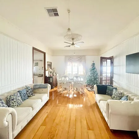 Guest house Kent Street Retreat Brisbane