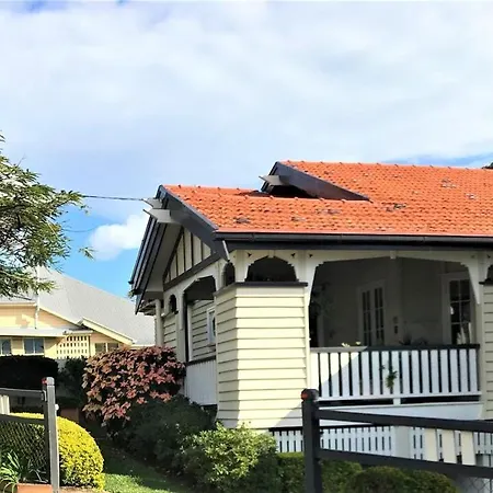 Stunning Private Unit With Pool Hosted By Homestayz Holiday home *