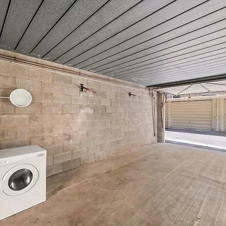 Apartment Bright In Trendy New Farm Brisbane