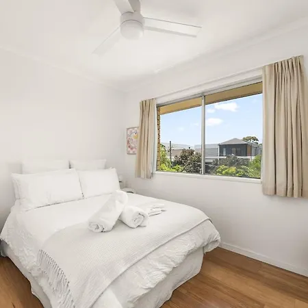 Apartment Bright In Trendy New Farm *