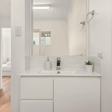 Apartment Bright In Trendy New Farm Brisbane
