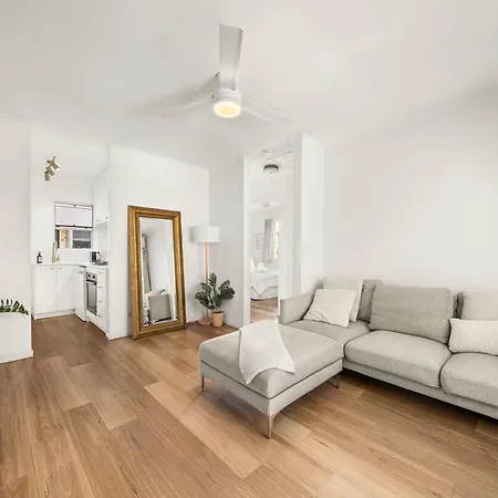 Bright In Trendy New Farm Apartment *