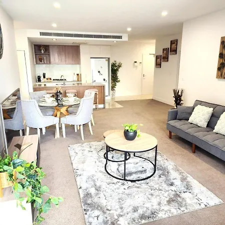 Spacious River View Escape With Free Secure Park - 2br, 2ba And Sofa Bed Apartment Brisbane
