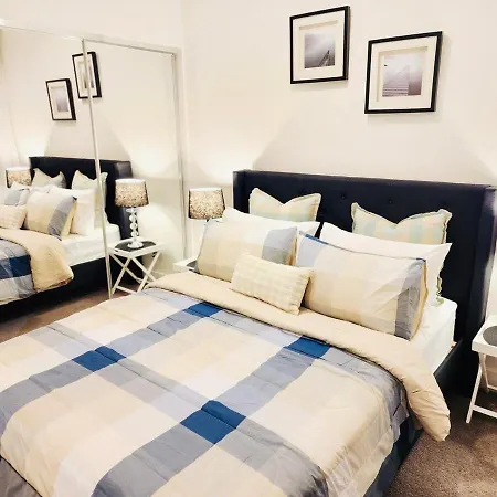 Spacious River View Escape With Free Secure Park - 2br, 2ba And Sofa Bed * Brisbane