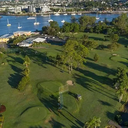 Apartment Number 1 In Norman Park Spacious 2 Bed Brisbane