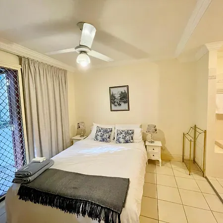 Kent Street Retreat *
