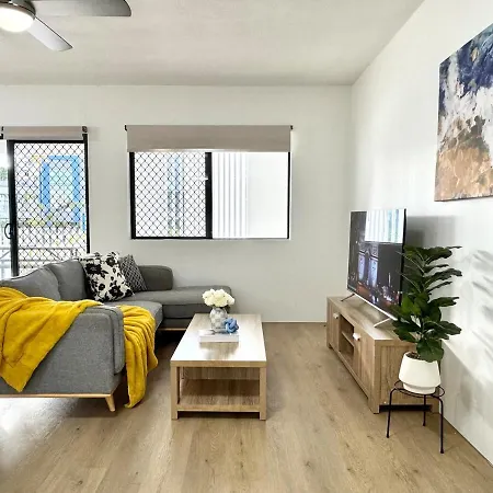 Prime Toowong 3br - Walk To Shops And Transport * Brisbane