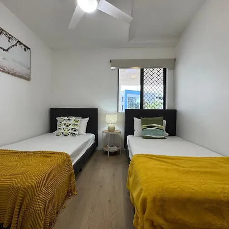 Prime Toowong 3br - Walk To Shops And Transport Apartment