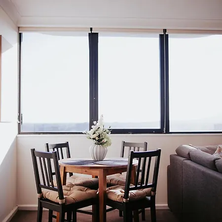 Riverview One-bedroom Cbd *