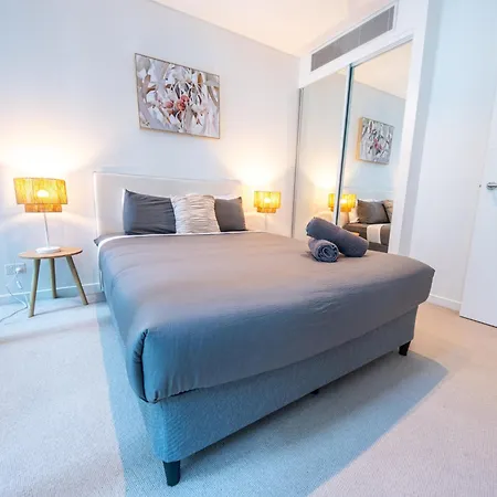 Skytower Apartment *