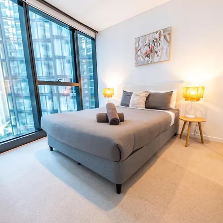 Skytower Apartment *