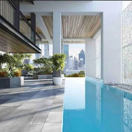 Million Dollar View Luxury Checkout 3pm