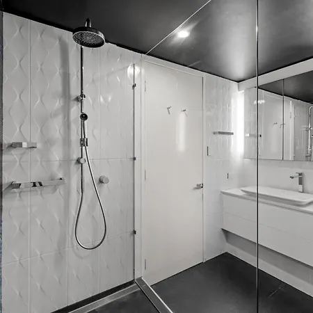 Castlebar Residences Kangaroo Point * Brisbane