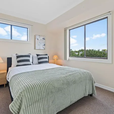 Affordable Convenient 4beds With Ducted Ac Holiday home Brisbane