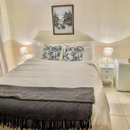 Guest house Kent Street Retreat Brisbane