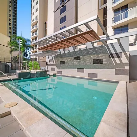 Skyline Apartment