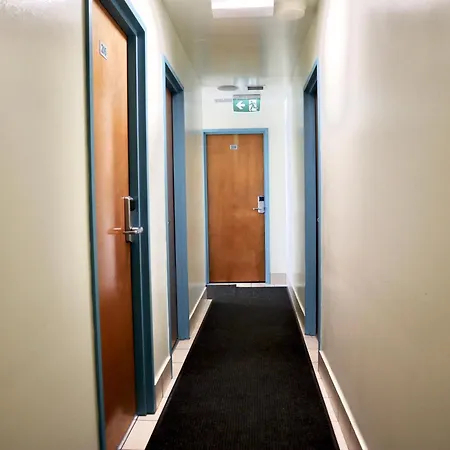 Hostel Chill Backpackers Brisbane