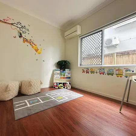5br Family - Ev Car Point At Home, 2 Master - Near Sunnybank, Qeii, Qsac And Griffith Uni * Brisbane