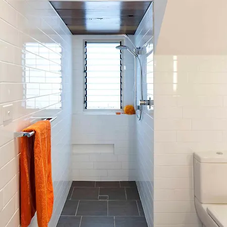 Inner Haven Enviro-luxury - With Free Parking Apartment
