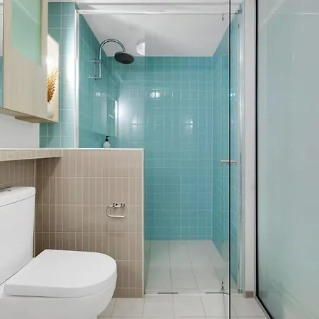 Kelvin Grove Sanctuary - 2br 2ba W Private Balcony M13 Apartment